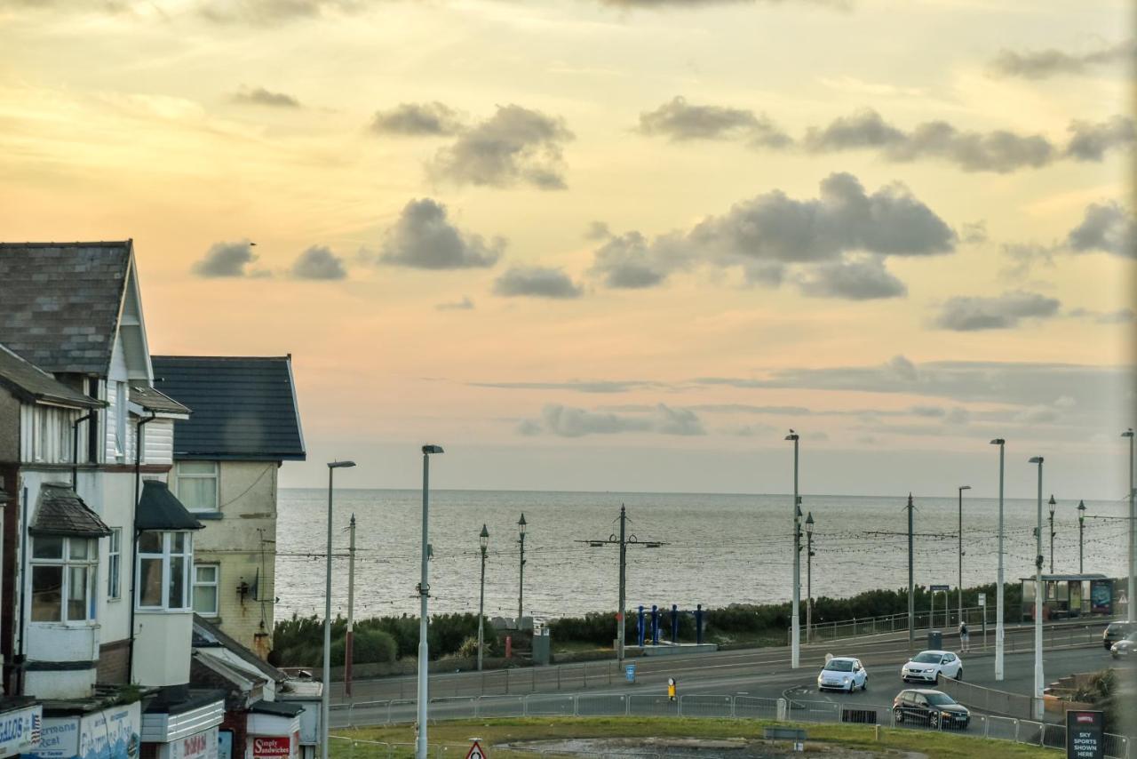 The Place By The Sea Blackpool Dış mekan fotoğraf